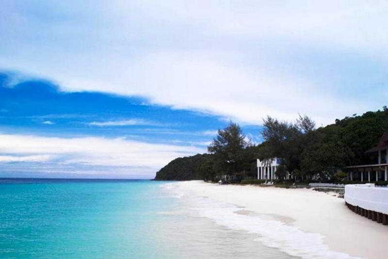 Beach thumbnail 4