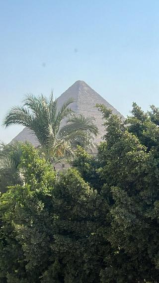 Miracle Pyramids Hotel