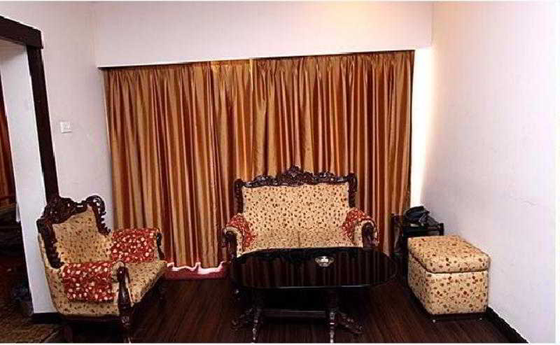 Room
 di Quality Inn Regency Pune