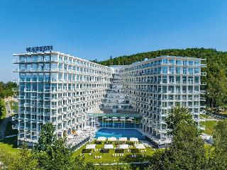 Hotel Crystal Mountain