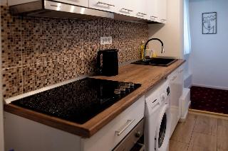 Moise House Kosher Aparthotel