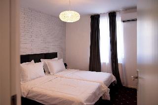 Moise House Kosher Aparthotel