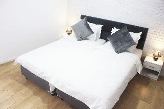 Moise House Kosher Aparthotel
