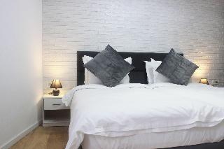 Moise House Kosher Aparthotel