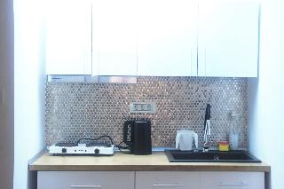 Moise House Kosher Aparthotel