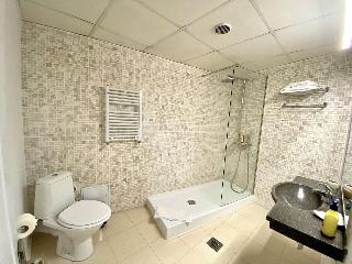 Moise House Kosher Aparthotel