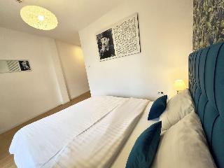 Moise House Kosher Aparthotel