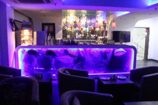 酒吧