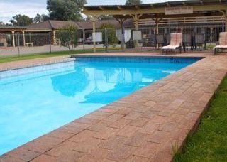 Pool
 di Quality Inn Carriage House