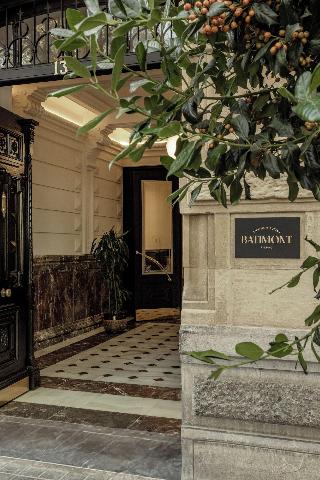 Batimont Suites