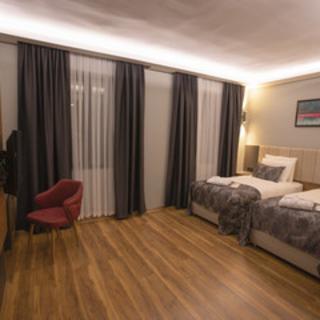 Divares Luxury Hotel