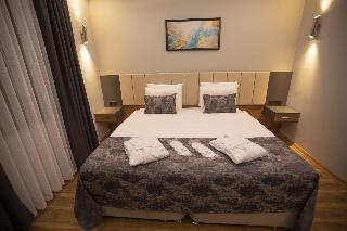 Divares Luxury Hotel