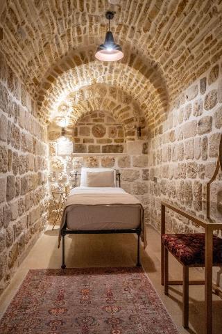 Ana Talia House