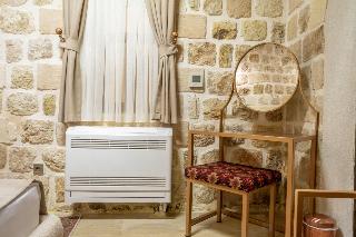 Ana Talia House
