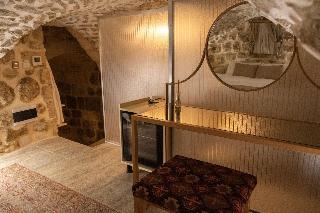 Ana Talia House