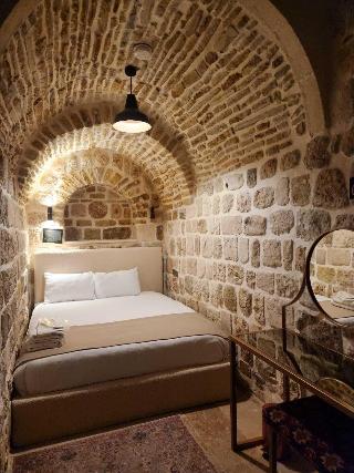 Ana Talia House