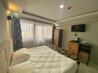 Whitestone Hotel