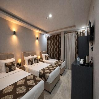 Whitestone Hotel