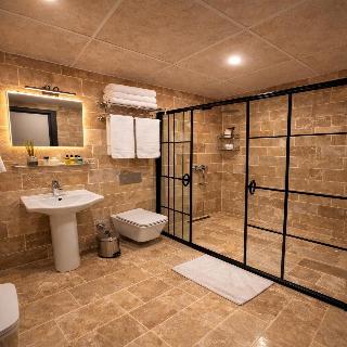 Whitestone Hotel
