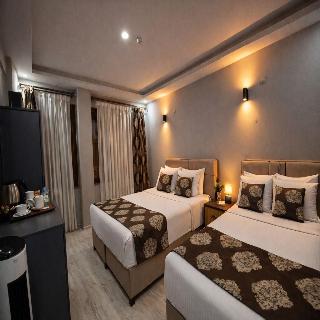 Whitestone Hotel