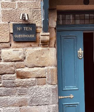 No Ten Guesthouse