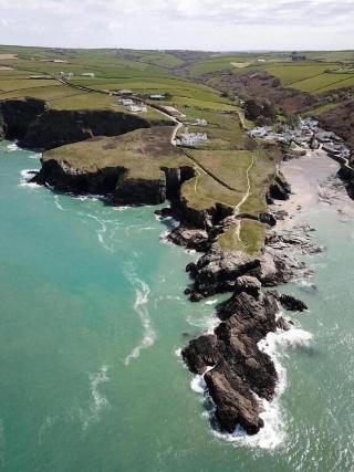 Port Gaverne Hotel