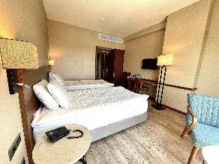 Turkmen Riverside Hotel