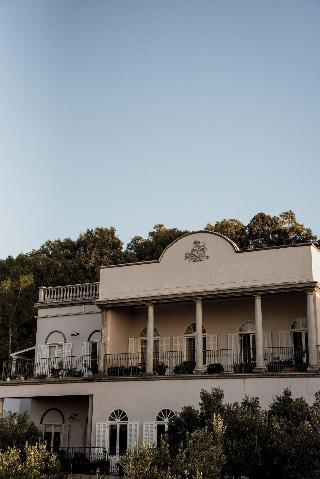 Dorp Hotel