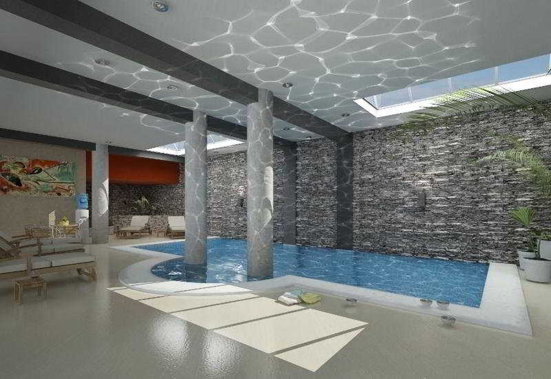 Pool
 di Cilene del Faro Suites & Spa