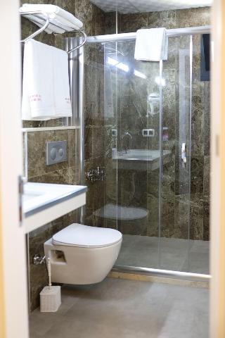 Akdeniz Yaayam Otel