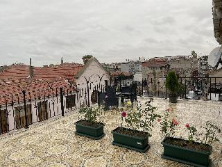 Stylish Hotel Old City