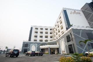 De Signature Tower Hotels Suites