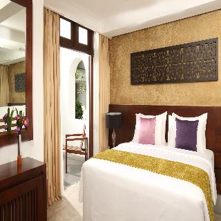 Room Room