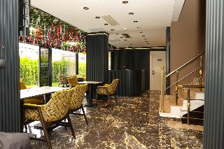 Garden Mode Airport Hotel