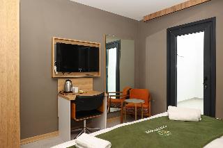 Garden Mode Airport Hotel