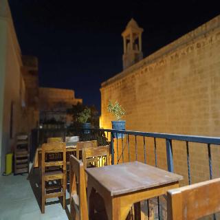 Aryan Otel
