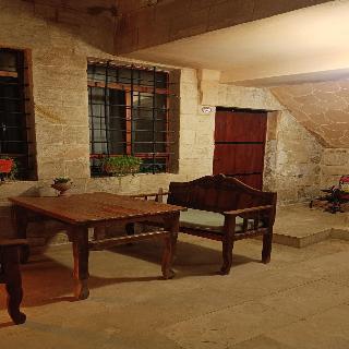 Aryan Otel