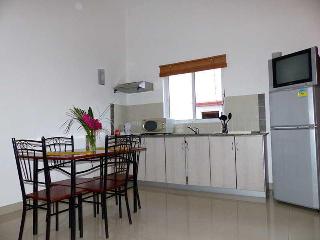 General view thumbnail 8