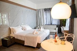 Celia Residence