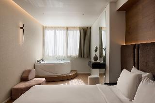 Blanco Athens Aparthotel