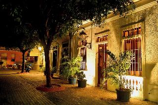 Honky Tonk Colonial