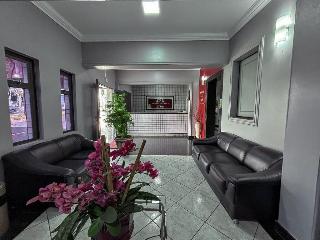 Carlton Imbiara Express