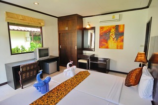Room thumbnail 1