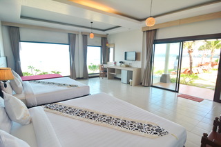 Room thumbnail 140