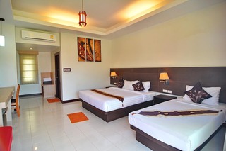 Room thumbnail 132