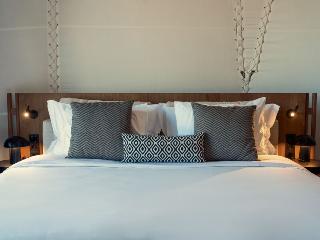 Room Room