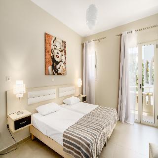 Axos Hotel