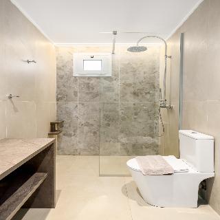 Axos Hotel