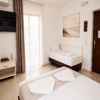 St Constantin Hotel