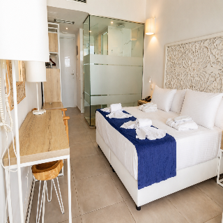 St Constantin Hotel